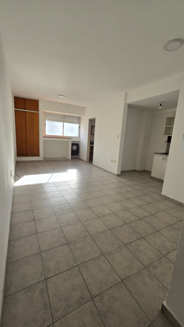 Departamento en Alquiler en Caronti 700, Centro, Bahía Blanca - Bahía Blanca Propiedades | SITIO OFICIAL l