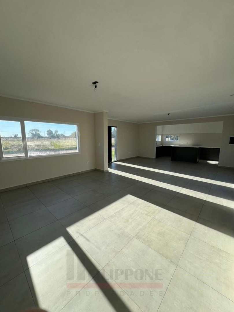 Casa en Venta en Charcas 5205, Las Acacias, Bahía Blanca - Bahía Blanca Propiedades | SITIO OFICIAL l