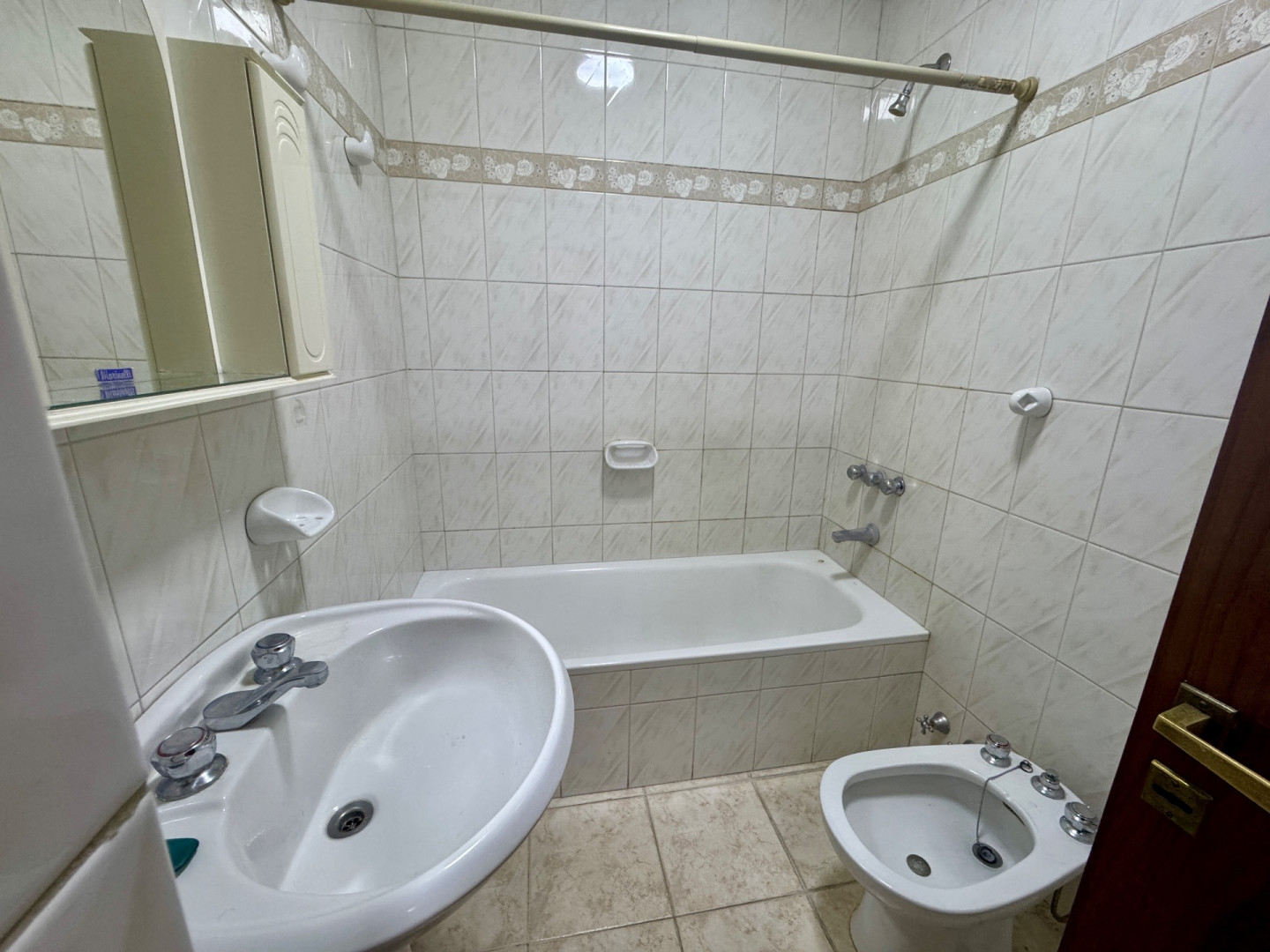 Departamento en Alquiler en Fitz Roy 473, Centro, Bahía Blanca - Bahía Blanca Propiedades | SITIO OFICIAL l