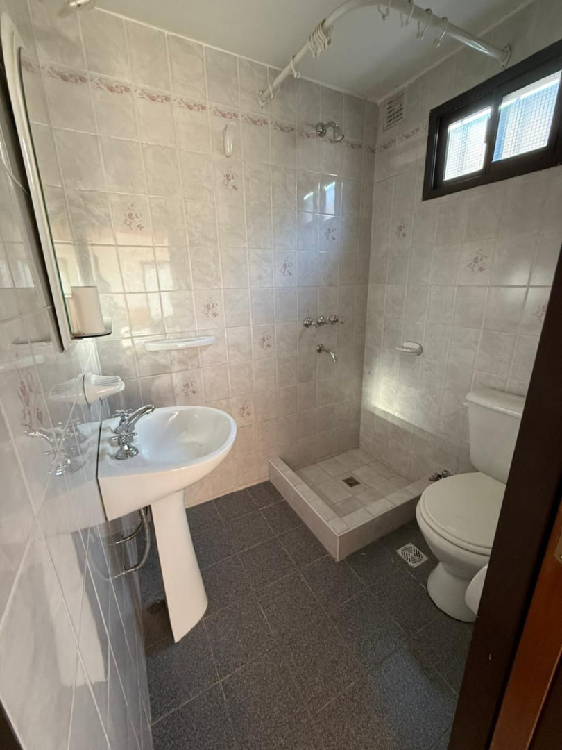 Casa en Venta en AVENIDA LA PLATA, Universitario, Bahía Blanca - Bahía Blanca Propiedades | SITIO OFICIAL l