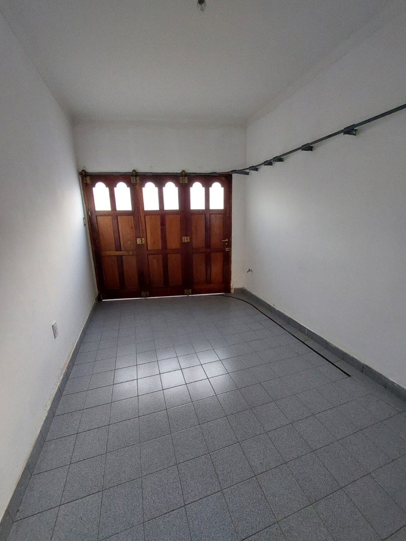 Casa en Alquiler en Corrientes 435, Macrocentro, Bahía Blanca - Bahía Blanca Propiedades | SITIO OFICIAL l