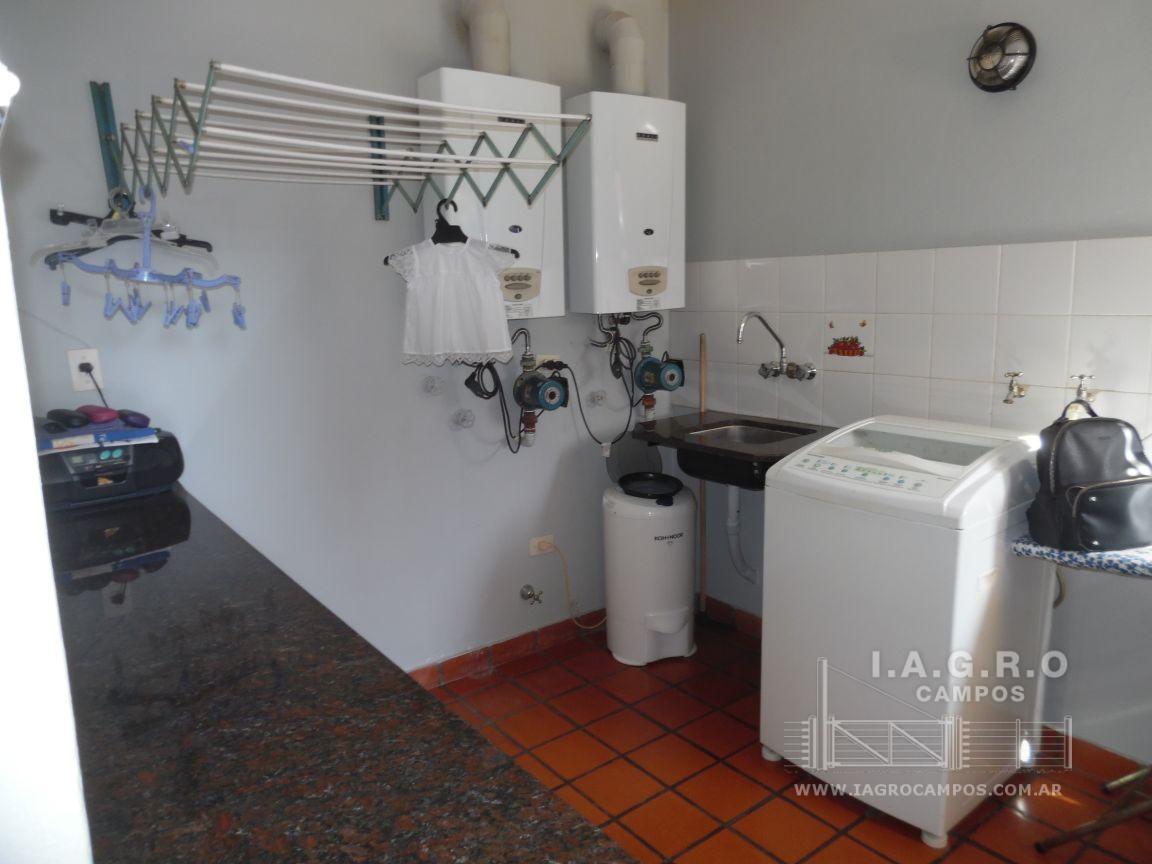 Casa en Venta en Sarmiento 1300, La Falda, Bahía Blanca - Bahía Blanca Propiedades | SITIO OFICIAL l