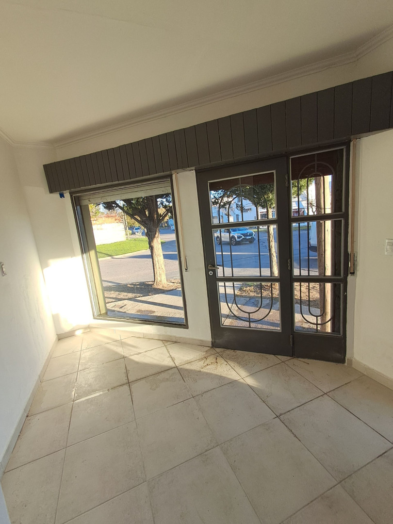 Local en Alquiler en Alberti Y Mitre , San Cayetano, Bahía Blanca - Bahía Blanca Propiedades | SITIO OFICIAL l