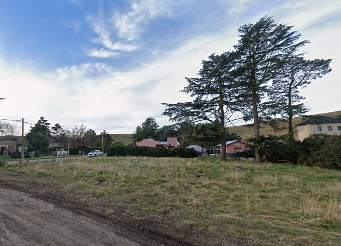 Terreno en Venta en Los Cisnes Esquina Los Gardelitos, Parque Golf, Sierra de  la Ventana - Bahía Blanca Propiedades | SITIO OFICIAL l