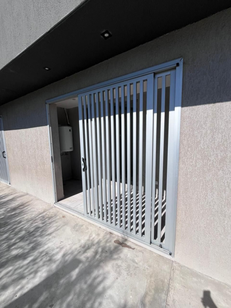 Triplex en Venta en MALVINAS, 33, Las Dunas, Monte Hermoso - Bahía Blanca Propiedades | SITIO OFICIAL l
