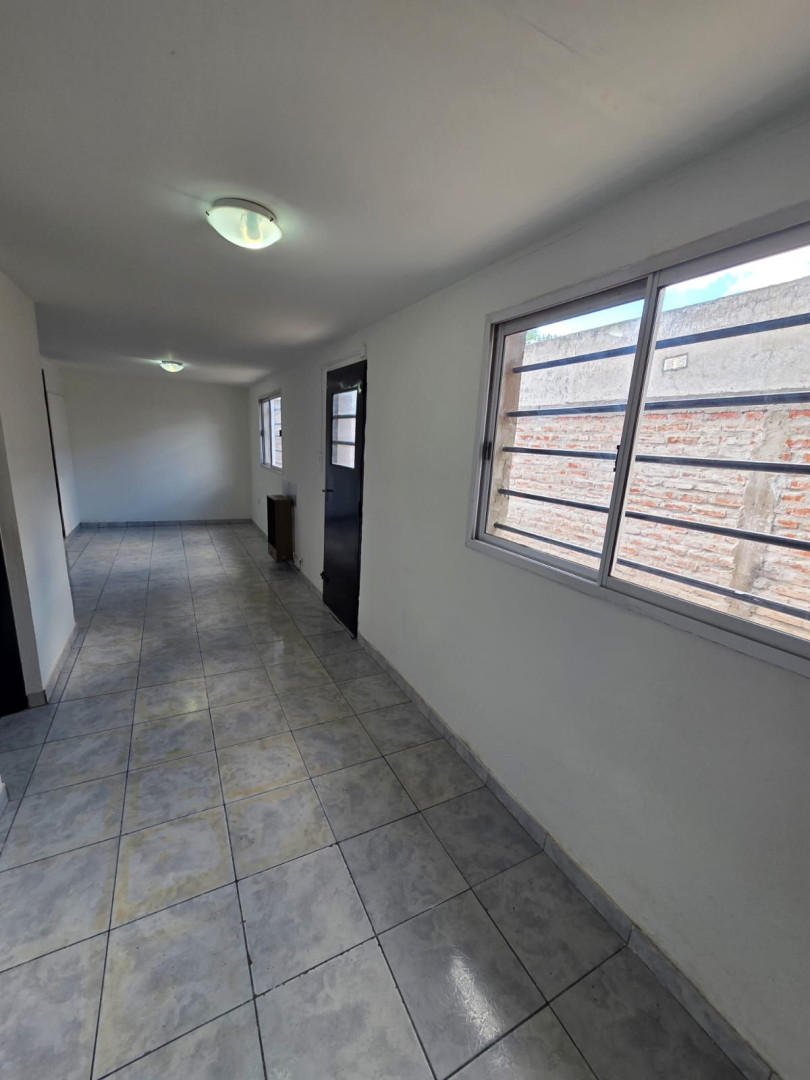 Casa en Alquiler en Godoy Cruz 22, Villa Mitre, Bahía Blanca - Bahía Blanca Propiedades | SITIO OFICIAL l
