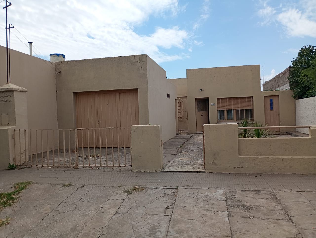 Casa en Venta en Paunero 2100, Villa Rosas, Bahía Blanca - Bahía Blanca Propiedades | SITIO OFICIAL l