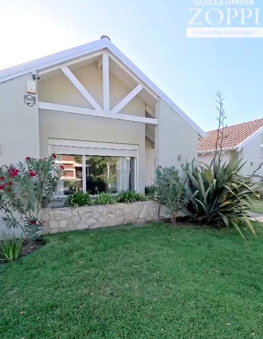 Casa en Venta en BOSQUE ALTO CHALET, Bosque Alto, Bahía Blanca - Bahía Blanca Propiedades | SITIO OFICIAL l