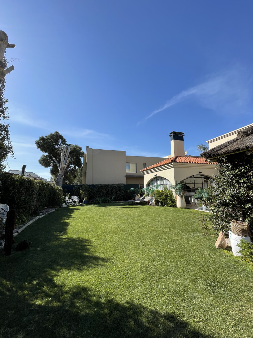 Casa en Venta en Los Cipreses 125, Bosque Alto, Bahía Blanca - Bahía Blanca Propiedades | SITIO OFICIAL l