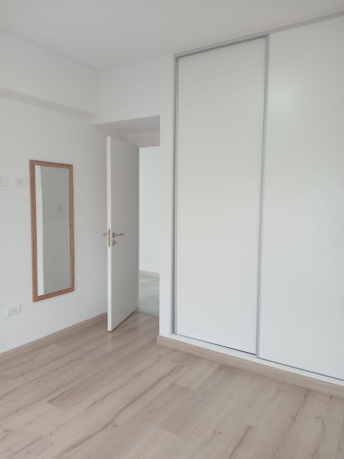 Departamento en Alquiler en Caronti 190, Centro, Bahía Blanca - Bahía Blanca Propiedades | SITIO OFICIAL l