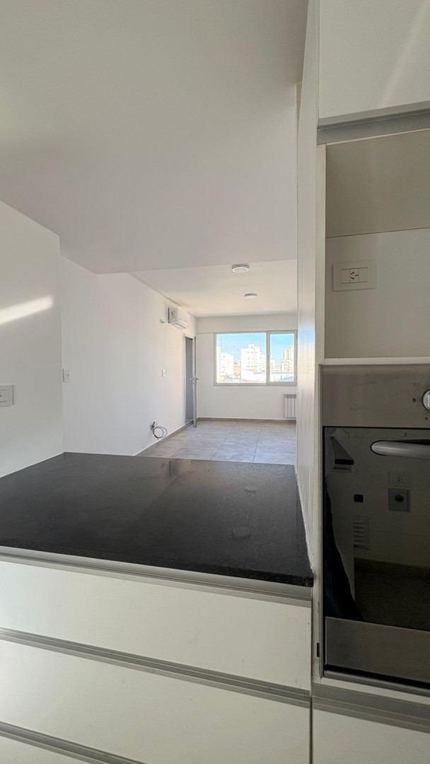 Semipiso en Alquiler en Roca 70, Centro, Bahía Blanca - Bahía Blanca Propiedades | SITIO OFICIAL l