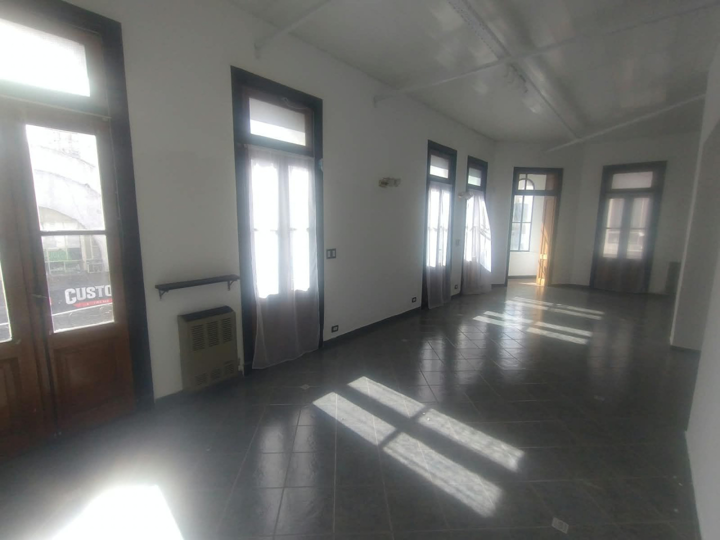 Oficina en Alquiler en Brown 159, Centro, Bahía Blanca - Bahía Blanca Propiedades | SITIO OFICIAL l