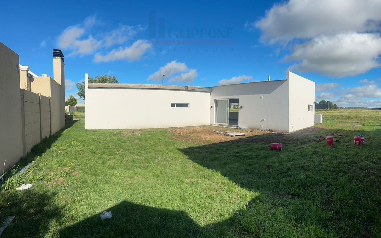 Casa en Venta en Charcas 5205, Las Acacias, Bahía Blanca - Bahía Blanca Propiedades | SITIO OFICIAL l