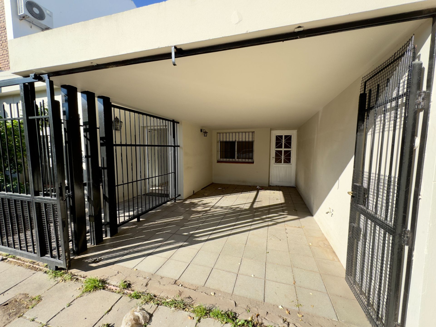 Casa en Venta en Republica Siria 1425, Universitario, Bahía Blanca - Bahía Blanca Propiedades | SITIO OFICIAL l