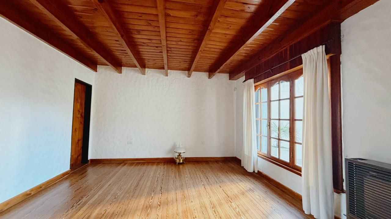 Casa en Venta en Hipolito Irigoyen 805, Macrocentro, Bahía Blanca - Bahía Blanca Propiedades | SITIO OFICIAL l