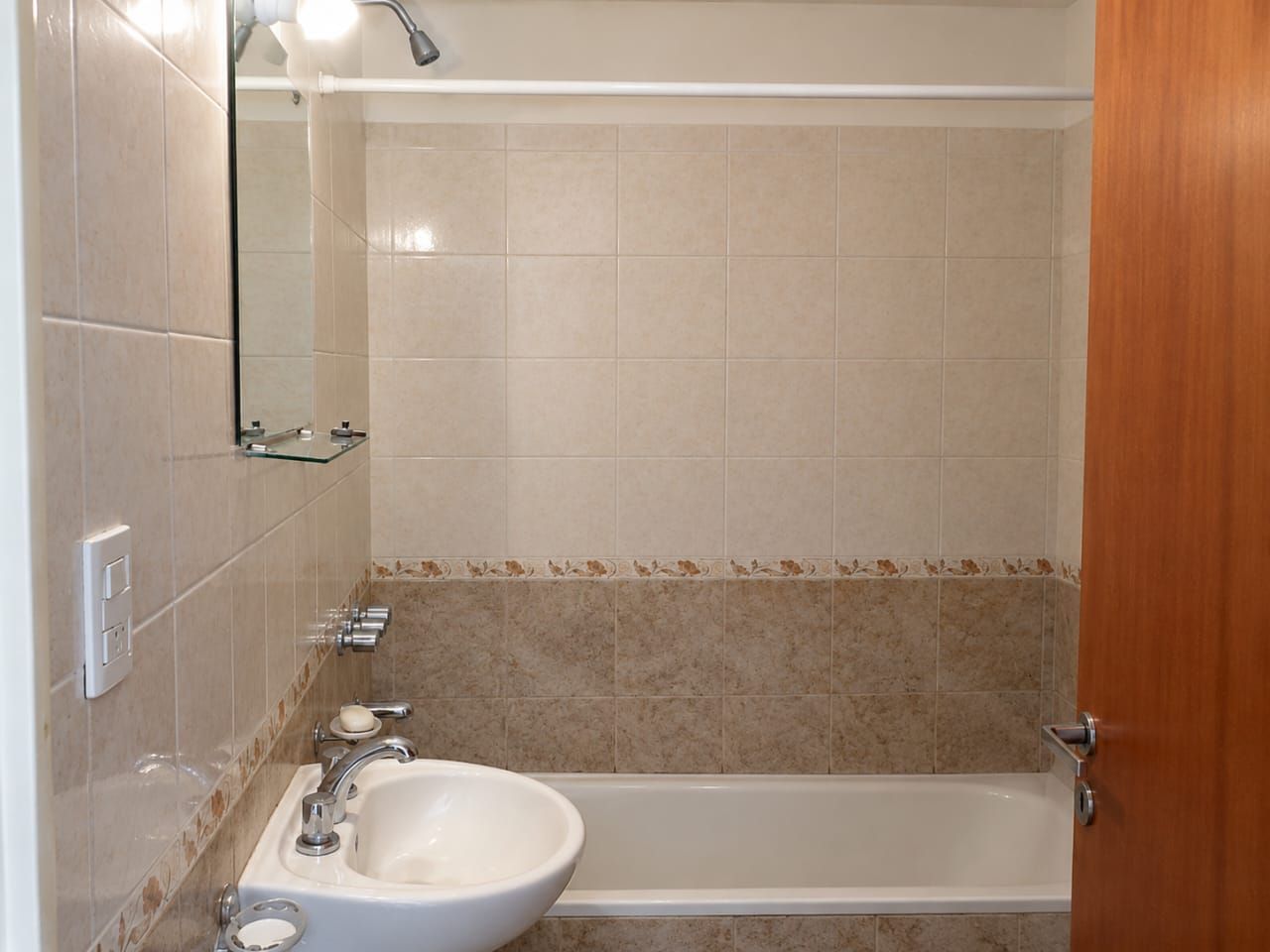 Departamento en Alquiler en Aguado 254, Universitario, Bahía Blanca - Bahía Blanca Propiedades | SITIO OFICIAL l