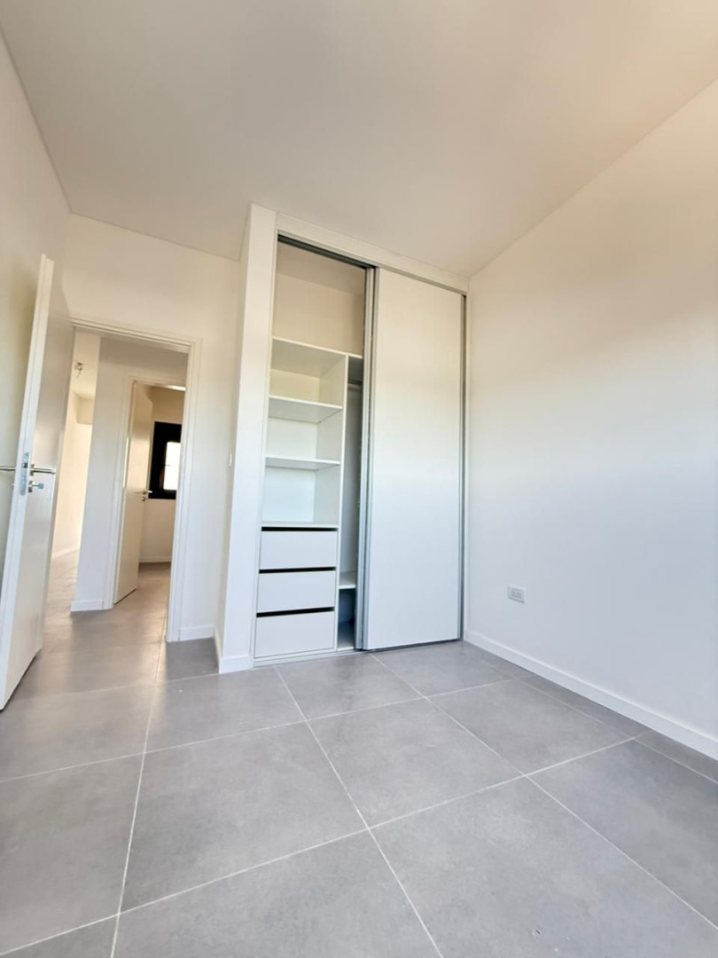 Semipiso en Venta en Juan Domingo Perón 1139, Centro, Monte Hermoso - Bahía Blanca Propiedades | SITIO OFICIAL l