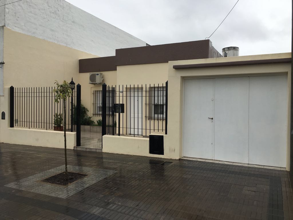 Casa en Venta en Fitz Roy 1663, Villa Rosas, Bahía Blanca - Bahía Blanca Propiedades | SITIO OFICIAL l