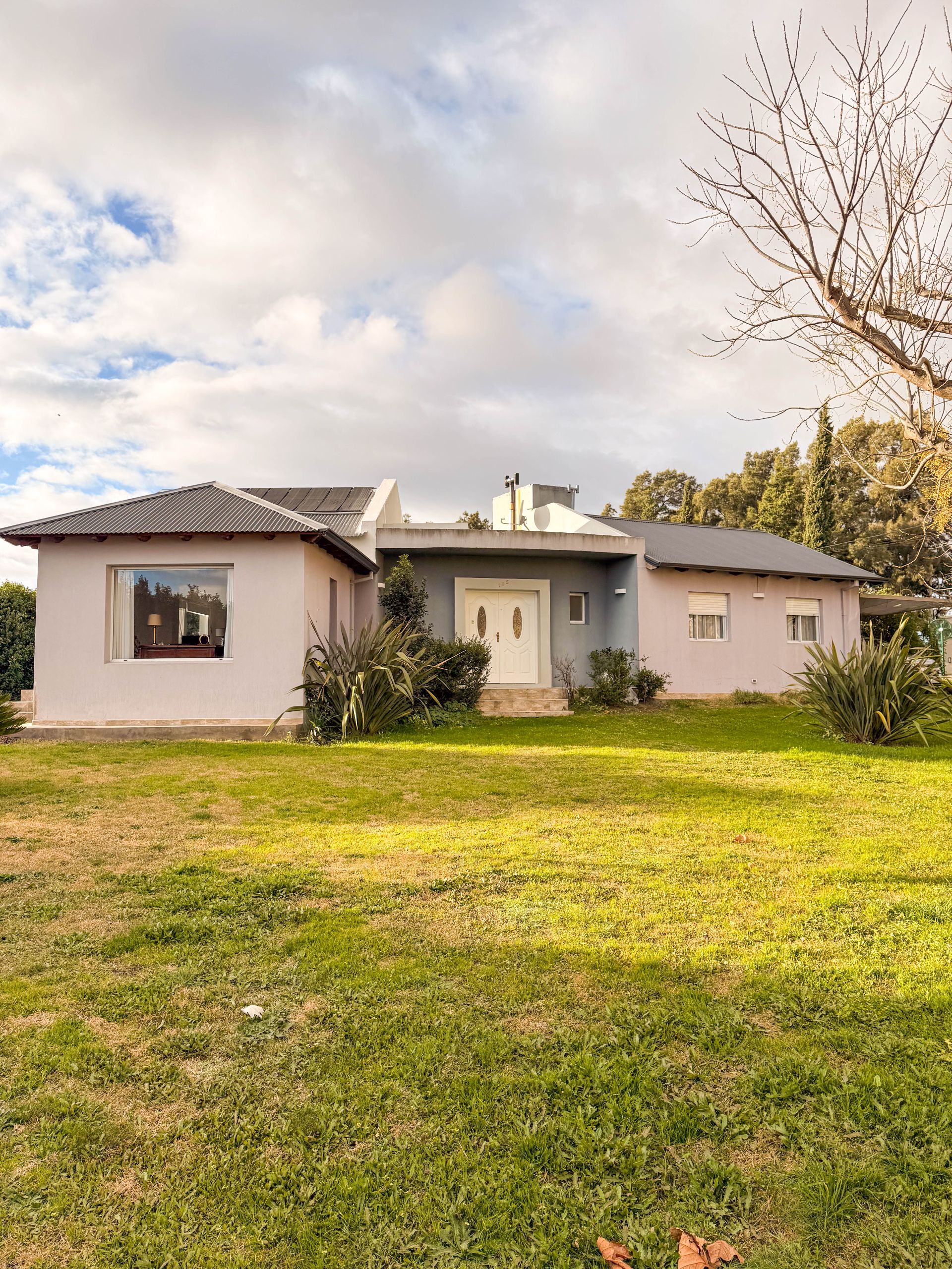 Casa en Alquiler en Lote 185, Pago Chico, Bahía Blanca - Bahía Blanca Propiedades | SITIO OFICIAL l
