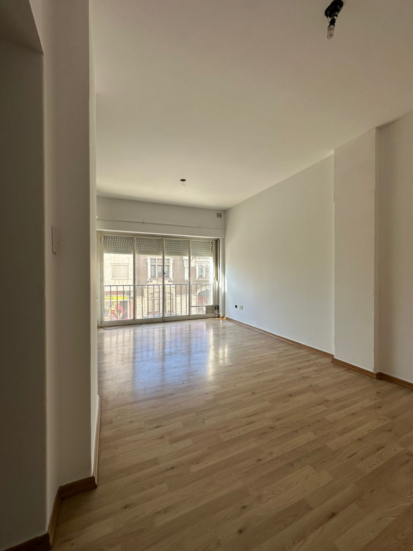 Departamento en Alquiler en Rodriguez Y Mitre , Centro, Bahía Blanca - Bahía Blanca Propiedades | SITIO OFICIAL l