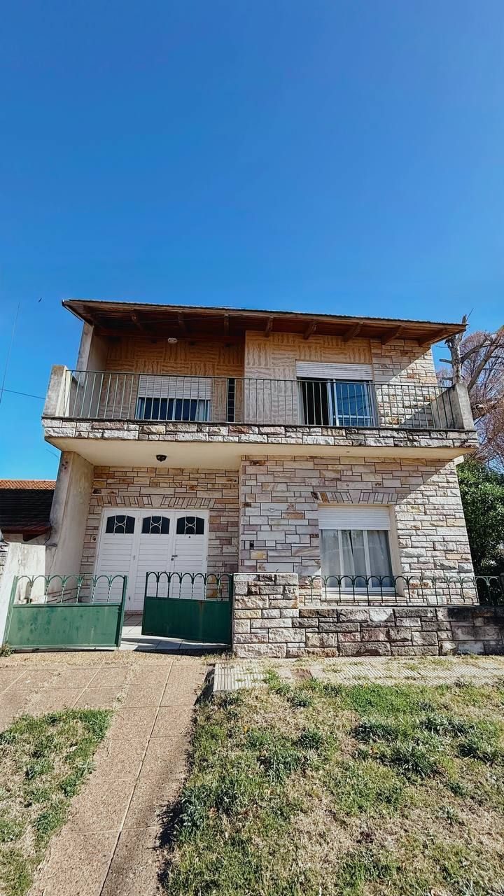 Casa en Venta en Gregorio Juarez 290, Centro, Monte Hermoso - Bahía Blanca Propiedades | SITIO OFICIAL l