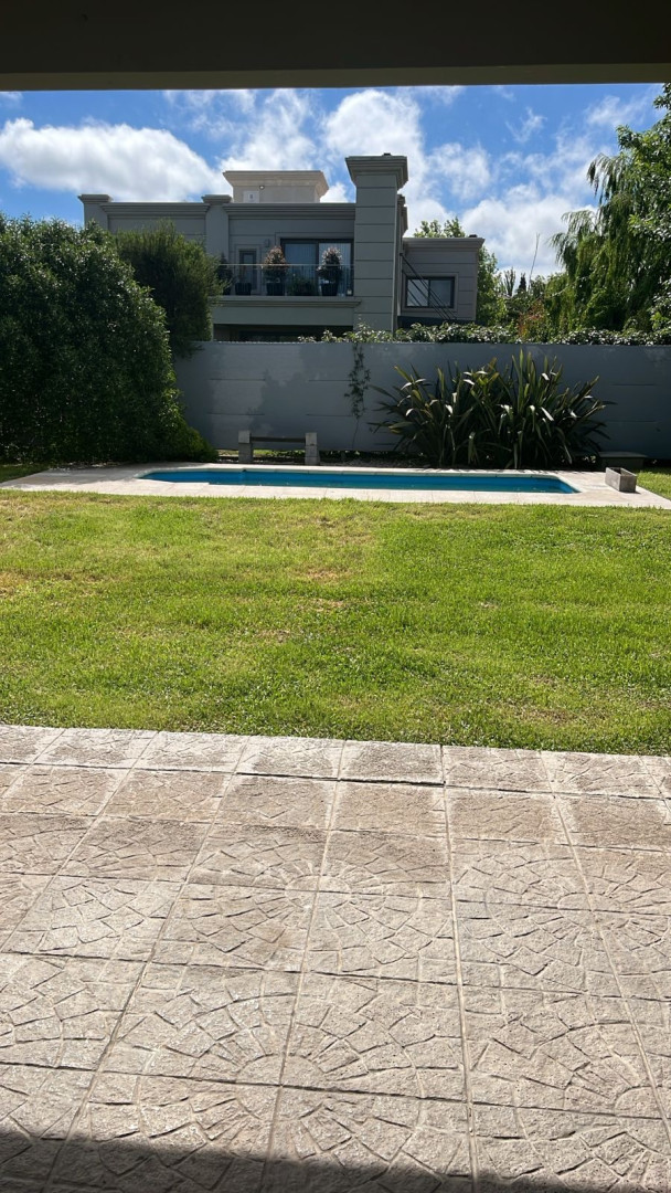 Casa en Venta en  Bosque Alto,  Bahía Blanca - Bahía Blanca Propiedades | SITIO OFICIAL l