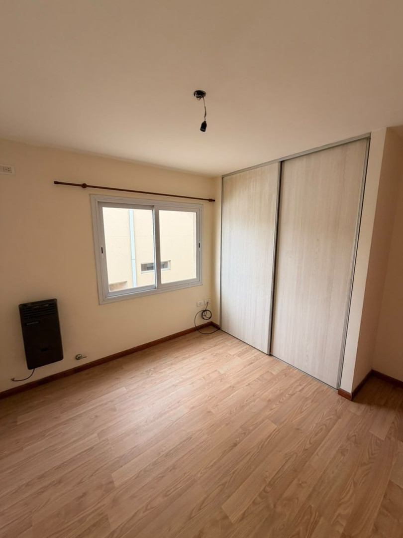 Departamento en Alquiler en MITRE 2021 PISO 1 DEPARTAMENTO 6 - Bahía Blanca Propiedades | SITIO OFICIAL l