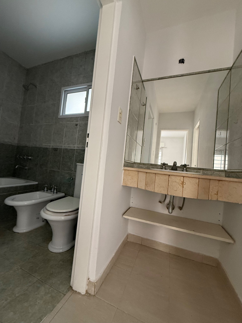 Departamento en Alquiler en Sarmiento 695 Planta Baja, Napostá, Bahía Blanca - Bahía Blanca Propiedades | SITIO OFICIAL l