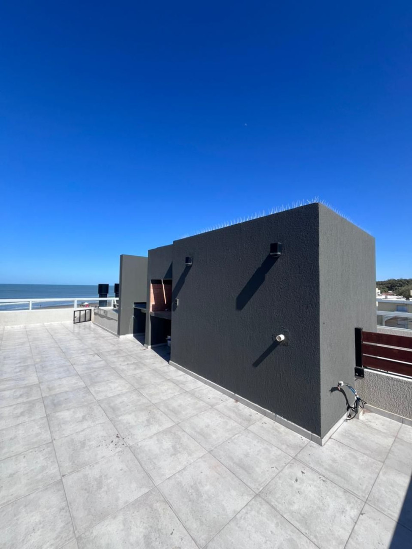 Triplex en Venta en MALVINAS, 33, Las Dunas, Monte Hermoso - Bahía Blanca Propiedades | SITIO OFICIAL l
