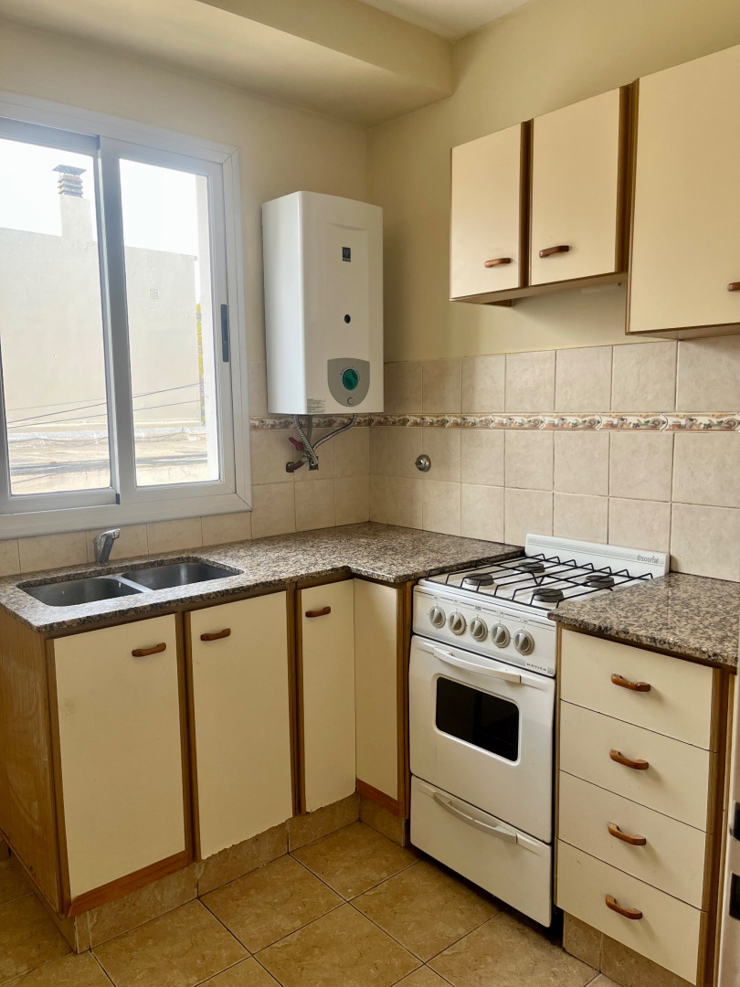 Departamento en Alquiler en Caronti Al 500, Centro, Bahía Blanca - Bahía Blanca Propiedades | SITIO OFICIAL l