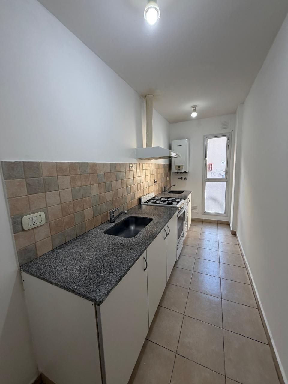 Departamento en Alquiler en Zelarrayan 360, Centro, Bahía Blanca - Bahía Blanca Propiedades | SITIO OFICIAL l