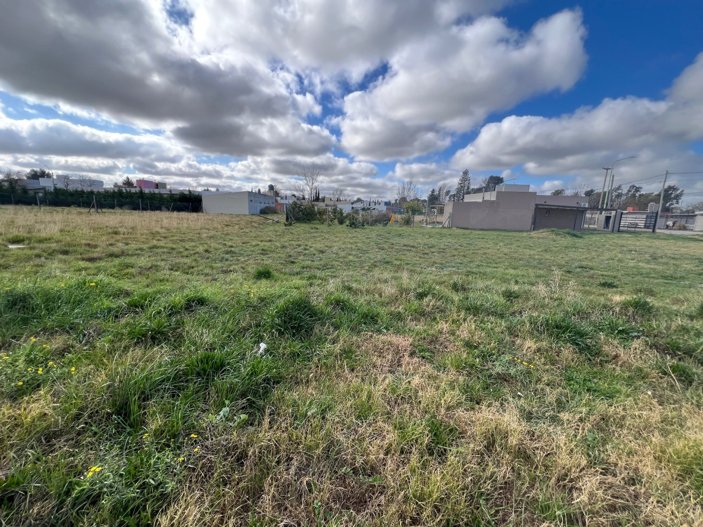 Terreno en Venta en Abat 1700, Altos del Pinar, Bahía Blanca - Bahía Blanca Propiedades | SITIO OFICIAL l