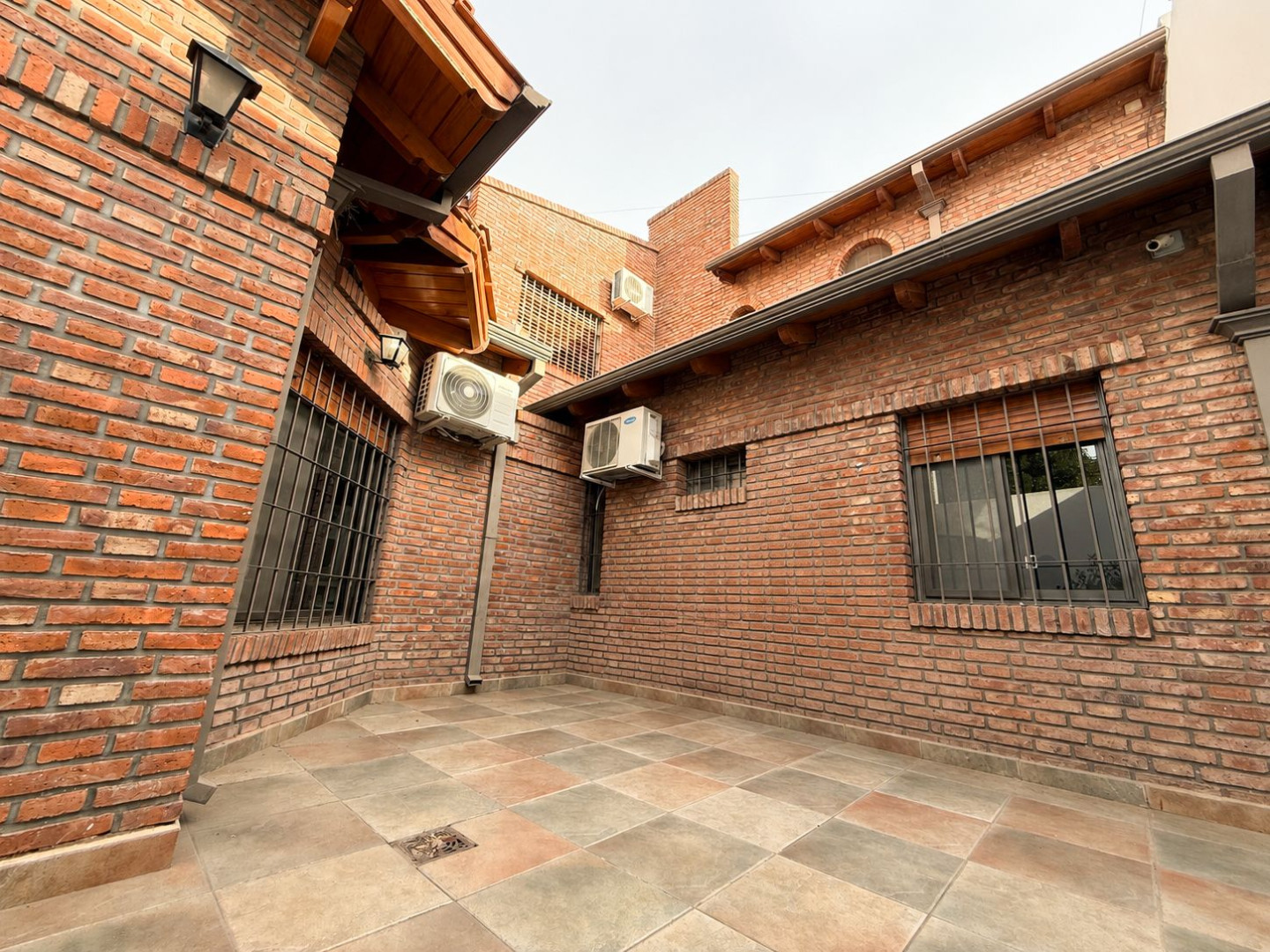 Casa en Venta en Ingeniero Luiggi 310, Pedro Pico, Bahía Blanca - Bahía Blanca Propiedades | SITIO OFICIAL l