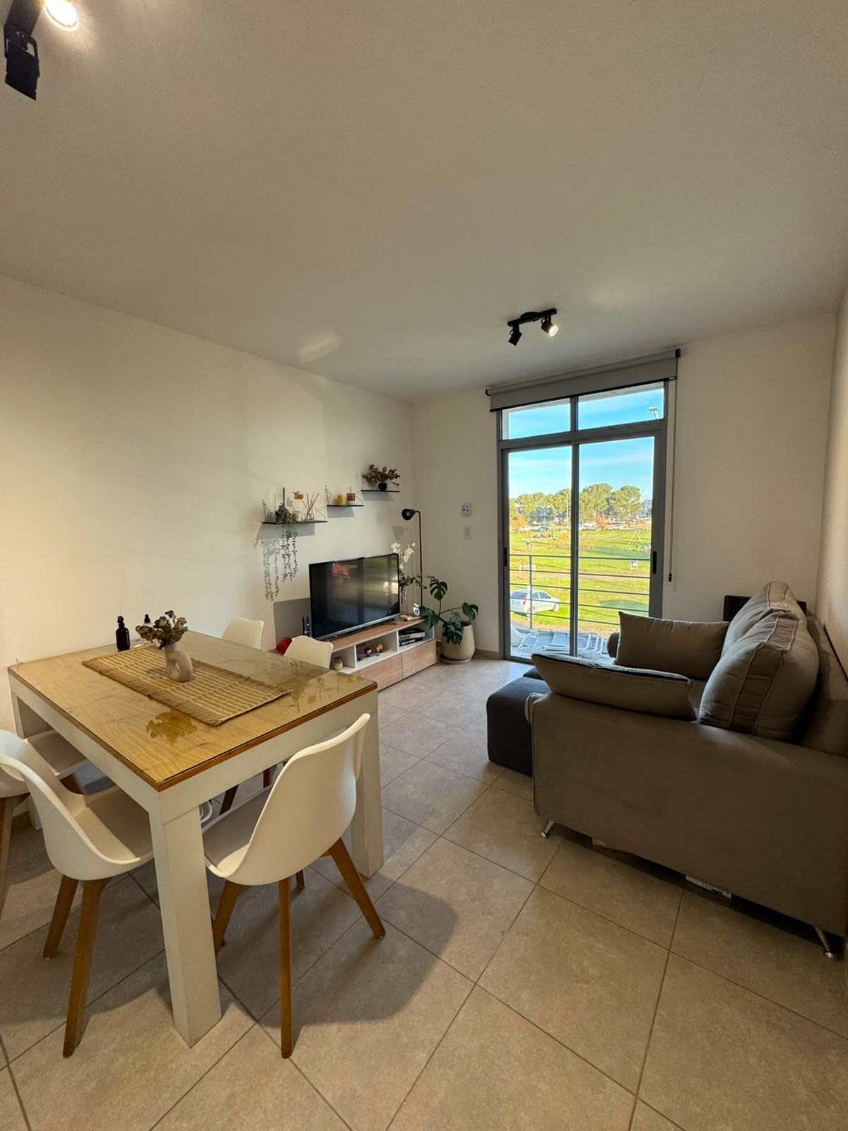 Departamento en Alquiler en 17 De Mayo 82,  Bahía Blanca - Bahía Blanca Propiedades | SITIO OFICIAL l