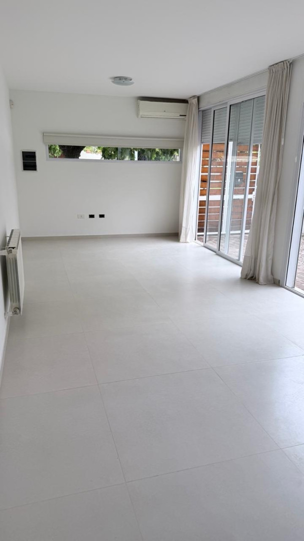 Duplex en Alquiler en Colombia Al 1000, Villa del Parque, Bahía Blanca - Bahía Blanca Propiedades | SITIO OFICIAL l