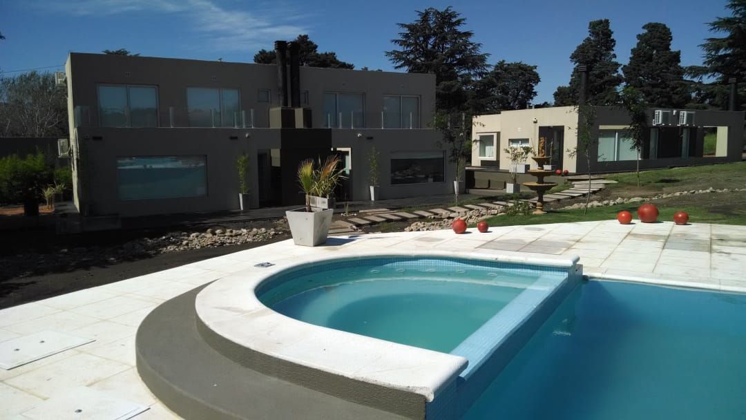 Casa en Venta en Avenida Sauce Grande Y Los Picaflores,  Sierra de  la Ventana - Bahía Blanca Propiedades | SITIO OFICIAL l