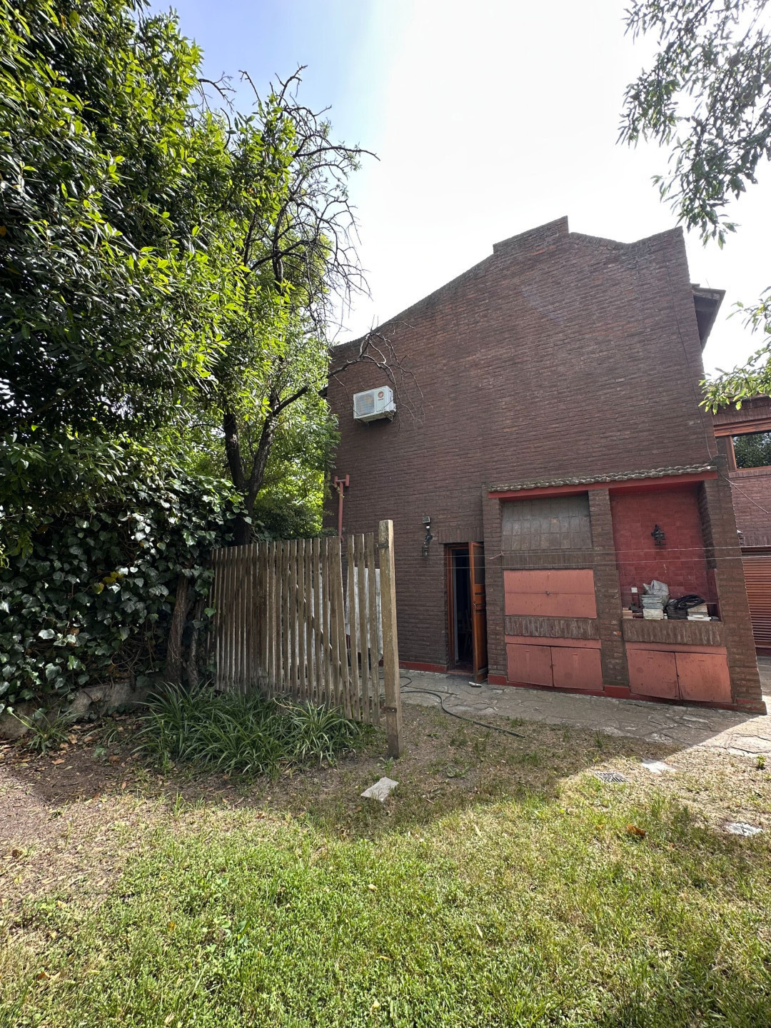 Casa en Venta en Uruguay Y Zapiola, Universitario, Bahía Blanca - Bahía Blanca Propiedades | SITIO OFICIAL l