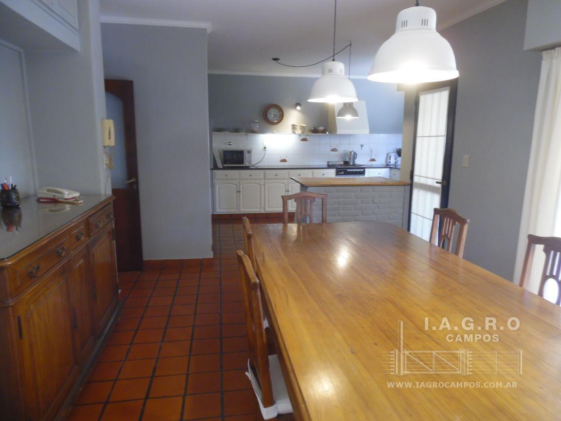 Casa en Venta en Sarmiento 1300, La Falda, Bahía Blanca - Bahía Blanca Propiedades | SITIO OFICIAL l