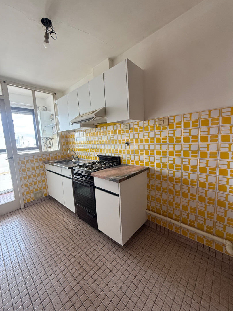 Departamento en Alquiler en Zelarrayan 151, Centro, Bahía Blanca - Bahía Blanca Propiedades | SITIO OFICIAL l