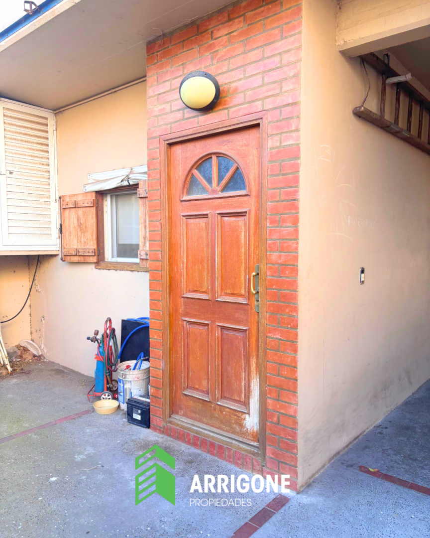 Casa + Departamento en Venta en Faro Recalada 1108,  Monte Hermoso - Bahía Blanca Propiedades | SITIO OFICIAL l