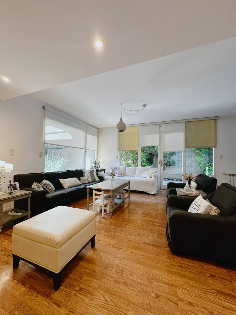 Casa en Venta en Hipolito Yrigoyen 547, Centro, Bahía Blanca - Bahía Blanca Propiedades | SITIO OFICIAL l