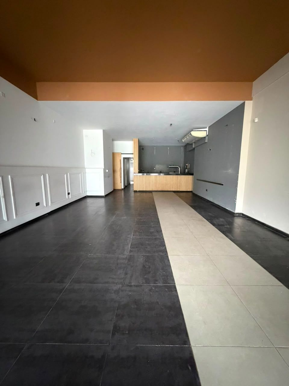 Local en Alquiler en Alfonsina Storni 1870, Sportiva, Bahía Blanca - Bahía Blanca Propiedades | SITIO OFICIAL l