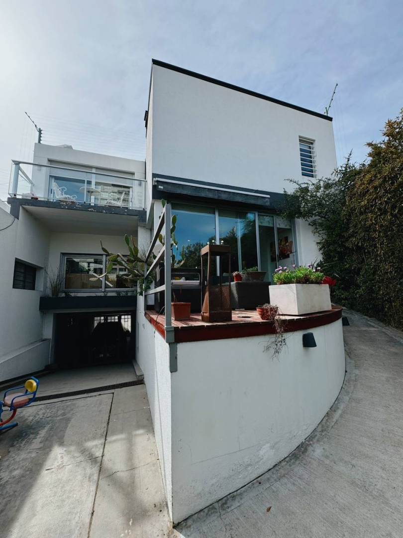 Casa en Venta en Italia 100, Centro, Bahía Blanca - Bahía Blanca Propiedades | SITIO OFICIAL l