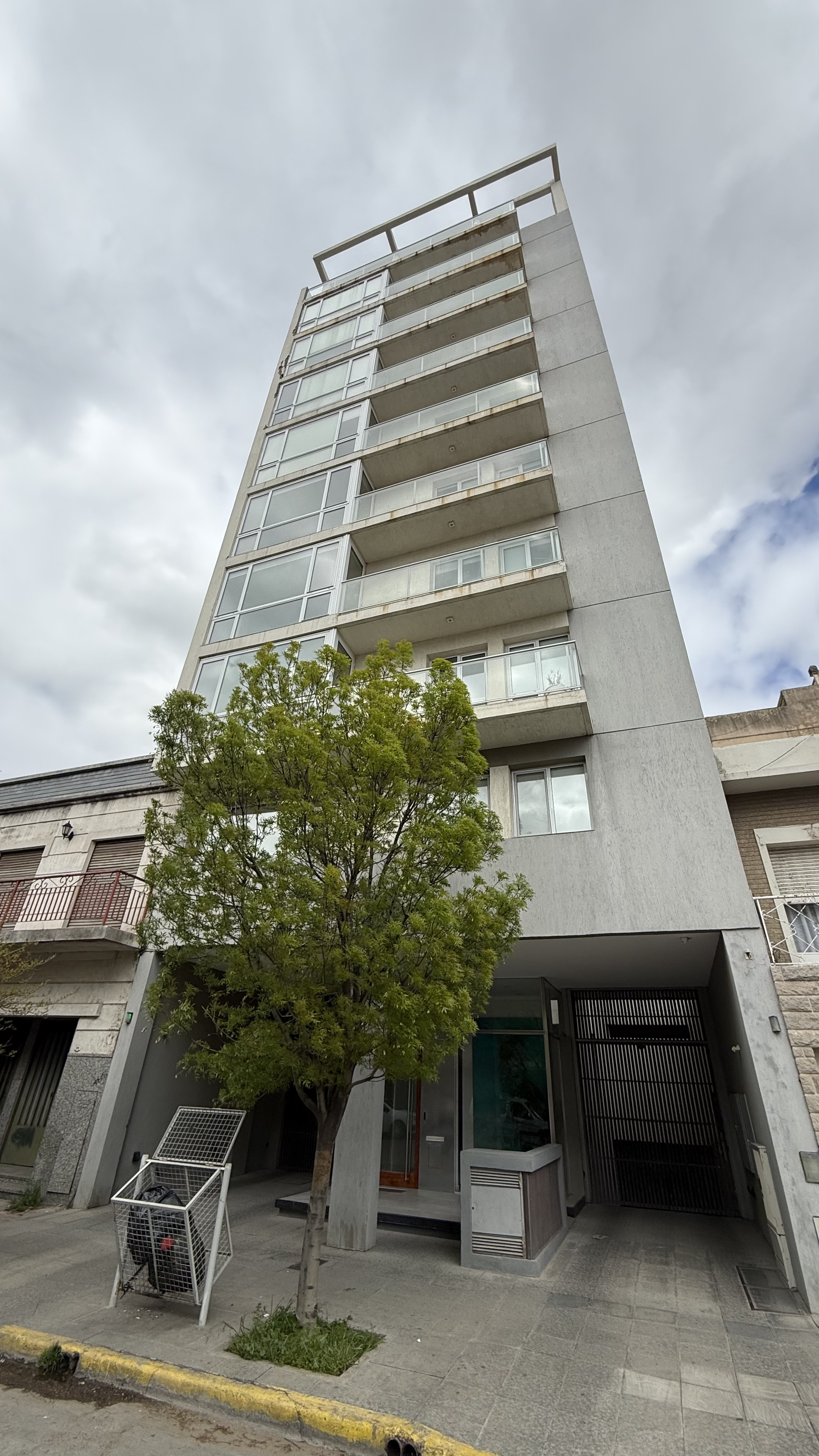 Departamento en Alquiler en Thompson 25, Macrocentro, Bahía Blanca - Bahía Blanca Propiedades | SITIO OFICIAL l