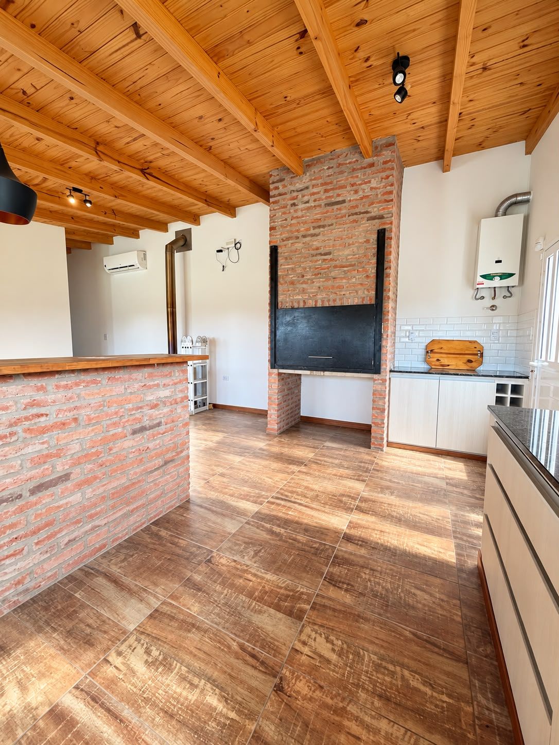 Casa en Alquiler en ROBERTO ARLT 2354, San Carlos, Bahía Blanca - Bahía Blanca Propiedades | SITIO OFICIAL l