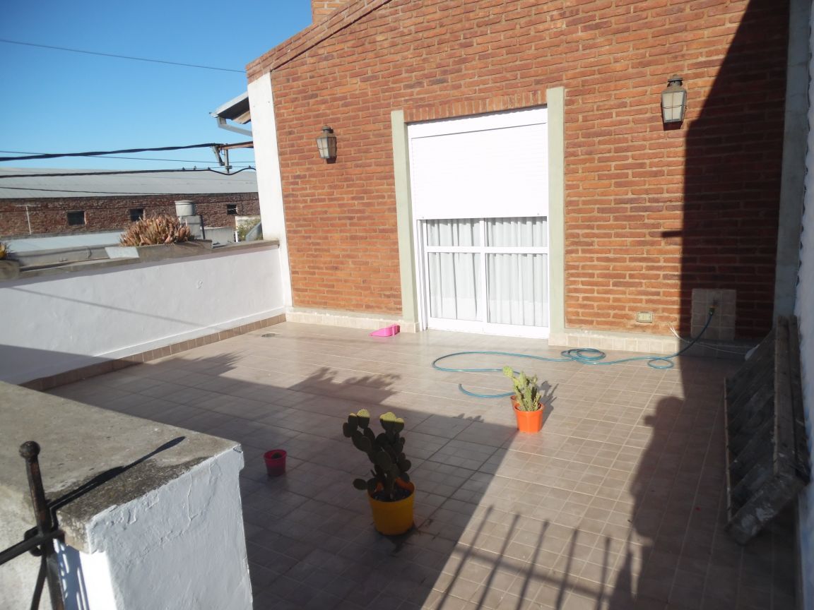Casa en Venta en Vieytes E Inglaterra, San Roque, Bahía Blanca - Bahía Blanca Propiedades | SITIO OFICIAL l