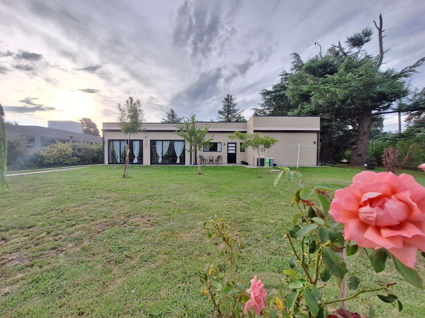 Casa en Venta en MANZANA LOS NOGALES 21, Parque Golf, Sierra de  la Ventana - Bahía Blanca Propiedades | SITIO OFICIAL l