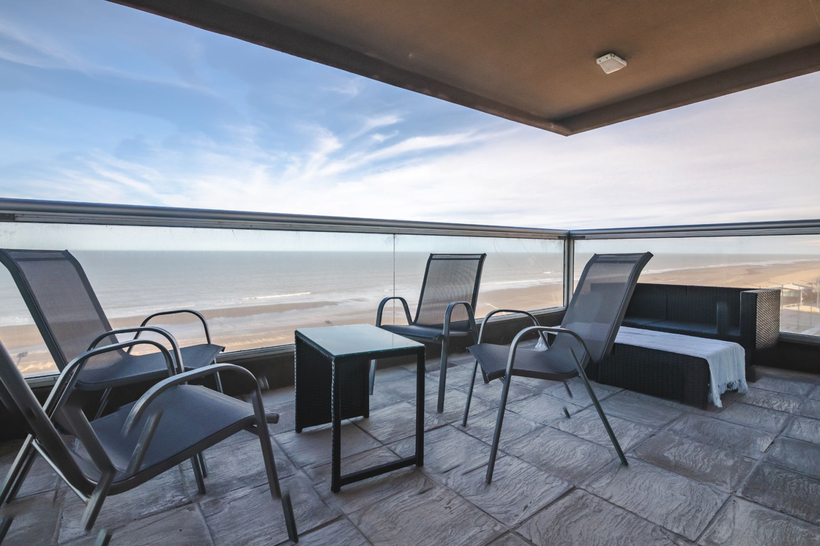 Departamento en Venta en Juan D. Perón 1073,  Monte Hermoso - Bahía Blanca Propiedades | SITIO OFICIAL l