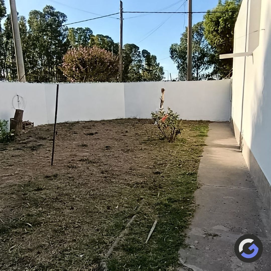 Casa en Venta en Hipolito Yrigoyen Y Pochelu,  Medanos - Bahía Blanca Propiedades | SITIO OFICIAL l