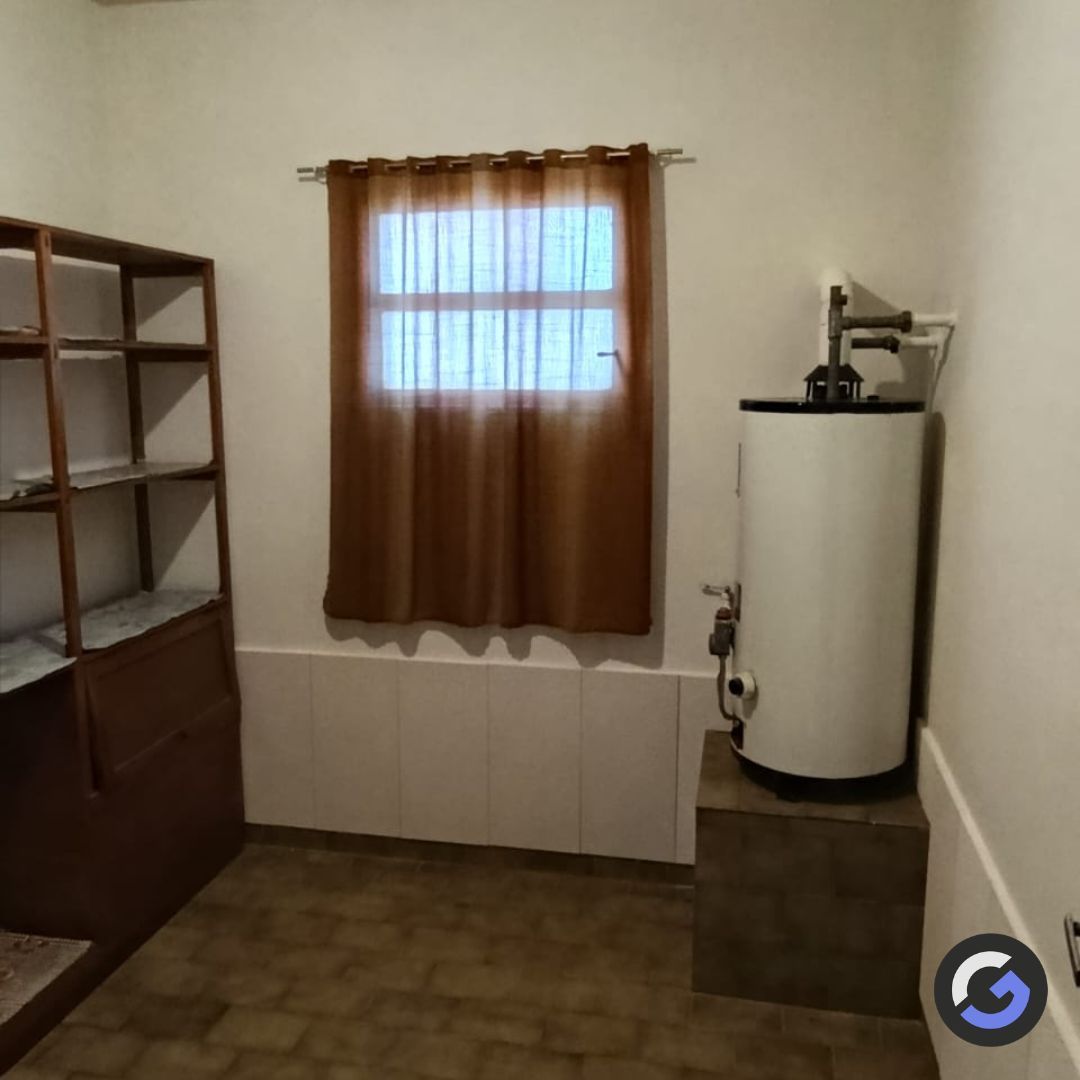 Casa en Venta en Hipolito Yrigoyen Y Pochelu,  Medanos - Bahía Blanca Propiedades | SITIO OFICIAL l